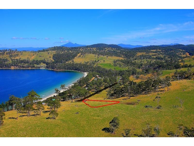69 Dunn Drive, Surveyors Bay TAS 7116