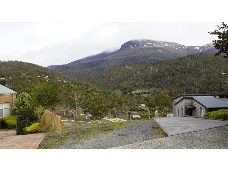 13 Judith Drive, Lenah Valley TAS 7008