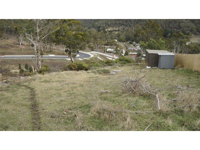 13 Judith Drive, Lenah Valley TAS 7008