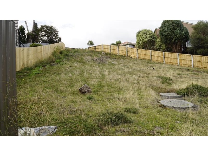 13 Judith Drive, Lenah Valley TAS 7008