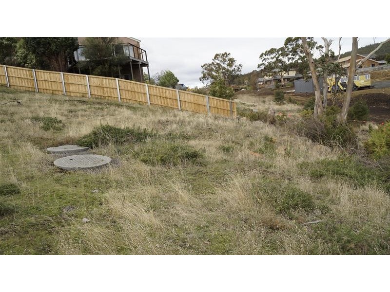 13 Judith Drive, Lenah Valley TAS 7008