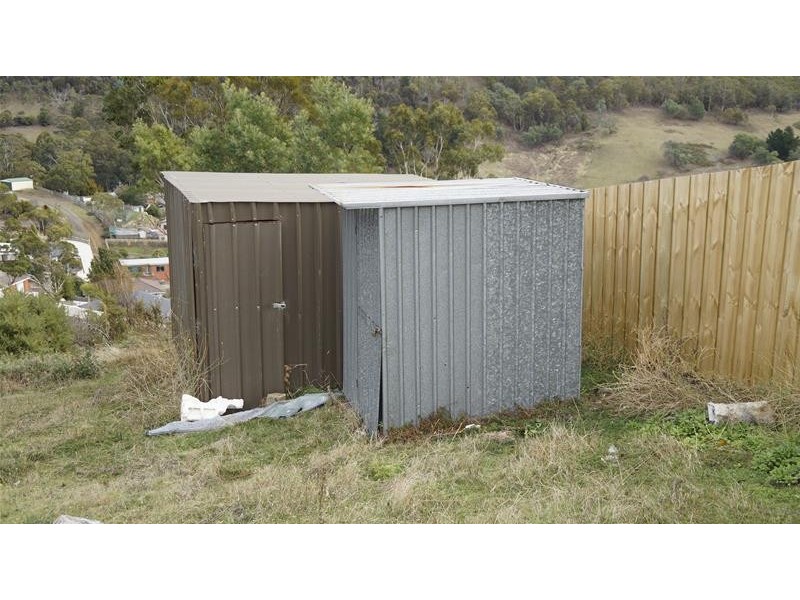 13 Judith Drive, Lenah Valley TAS 7008