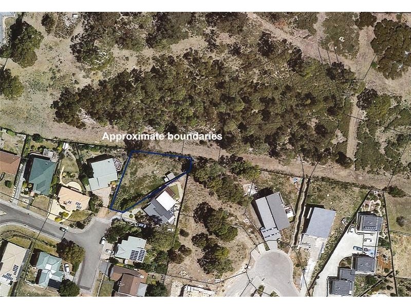 13 Judith Drive, Lenah Valley TAS 7008