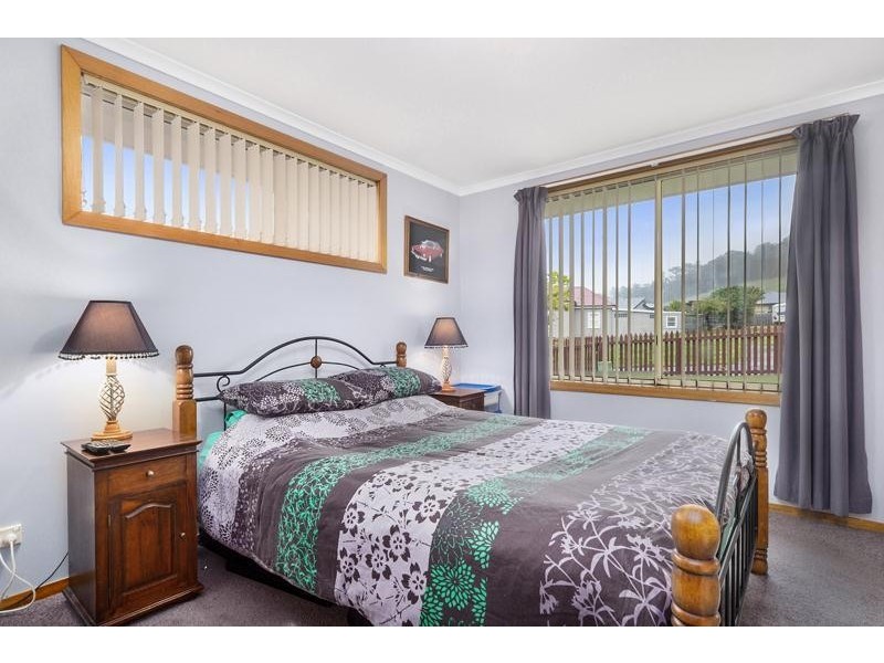 11 Wellington Street, Huonville TAS 7109