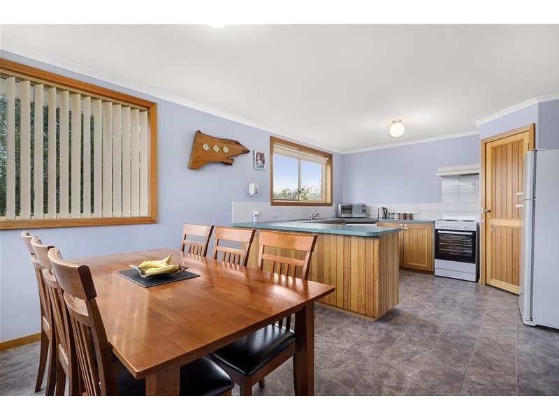 11 Wellington Street, Huonville TAS 7109
