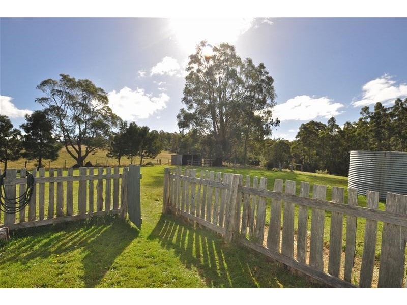 153 Police Point Road, Glendevie TAS 7109