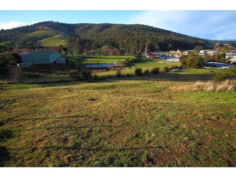 8 Girardin Way, Dover TAS 7117