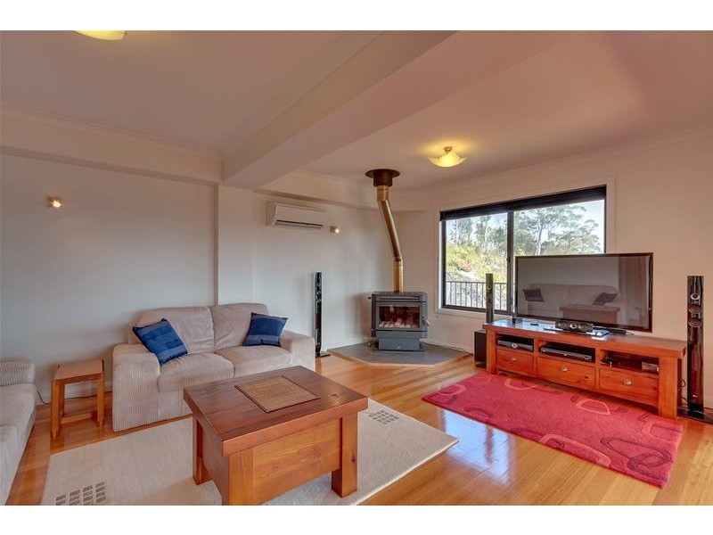 902B Cygnet Coast Road, Wattle Grove TAS 7109