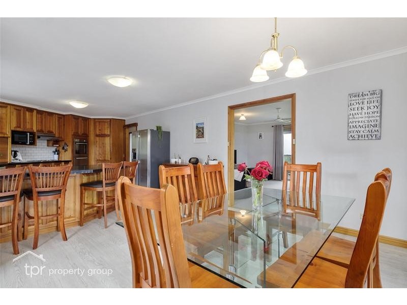 14 Packers Road, Huonville TAS 7109