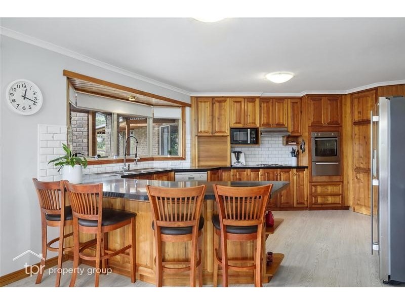 14 Packers Road, Huonville TAS 7109