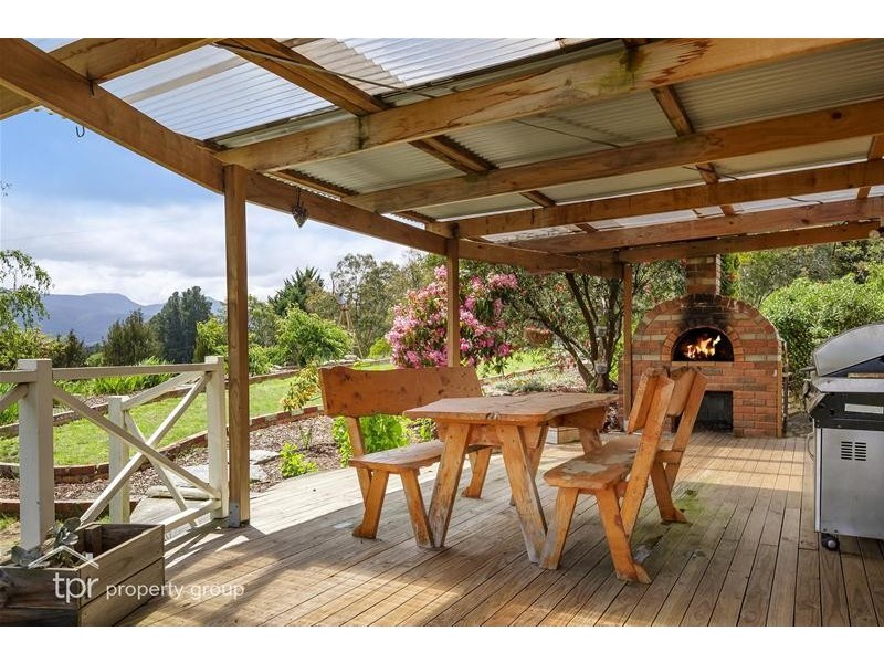 14 Packers Road, Huonville TAS 7109