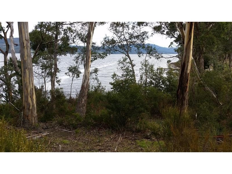 1 Sandrock Loop, Abels Bay TAS 7112
