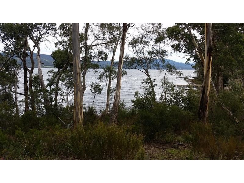1 Sandrock Loop, Abels Bay TAS 7112