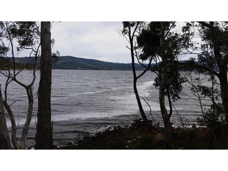 1 Sandrock Loop, Abels Bay TAS 7112