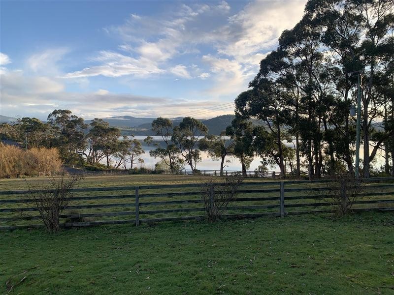 1194 Cygnet Coast Road, Lower Wattle Grove TAS 7109