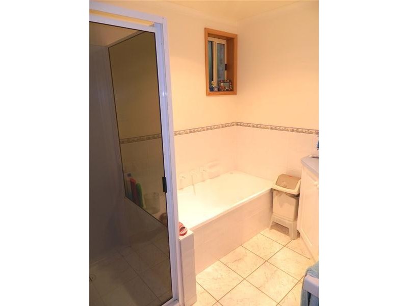 10 Seacrest Avenue, Blackmans Bay TAS 7052