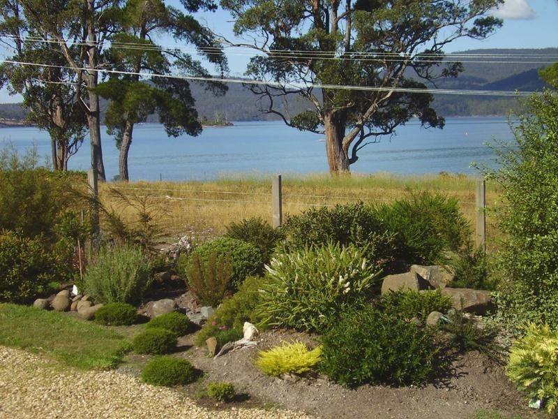 2 Fritton Drive, Dover TAS 7117