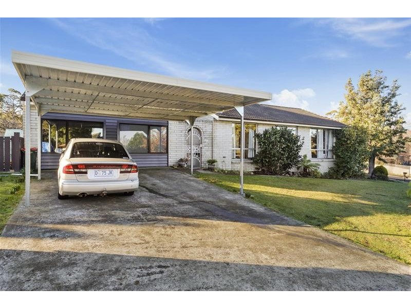 1 Fryer Street, Kingston TAS 7050