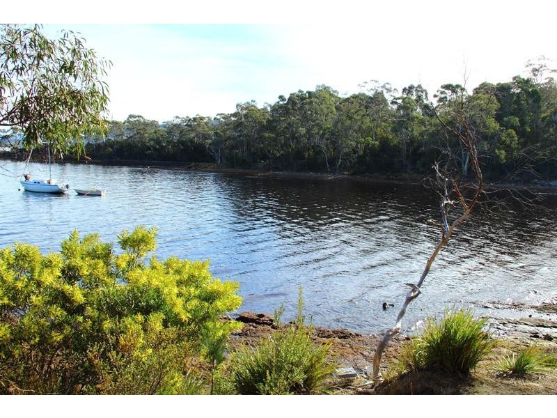 498 Abels Bay Road, Abels Bay TAS 7112