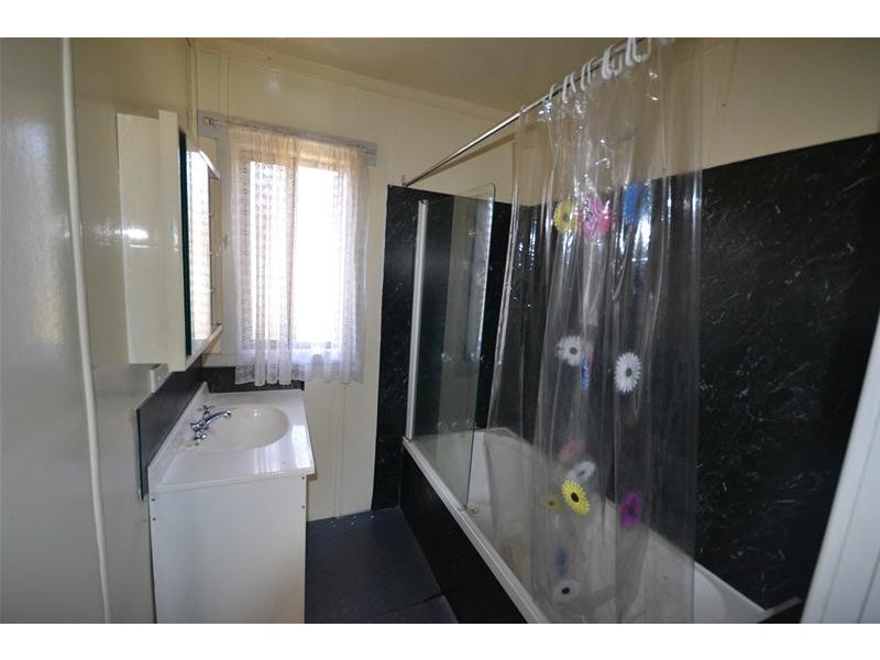 36 Sale Street, Huonville TAS 7109