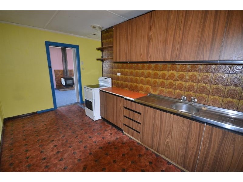 36 Sale Street, Huonville TAS 7109