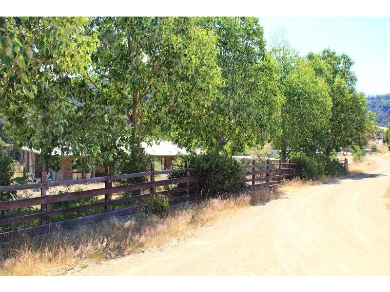 93 Sunday Hill Road, Petcheys Bay TAS 7109