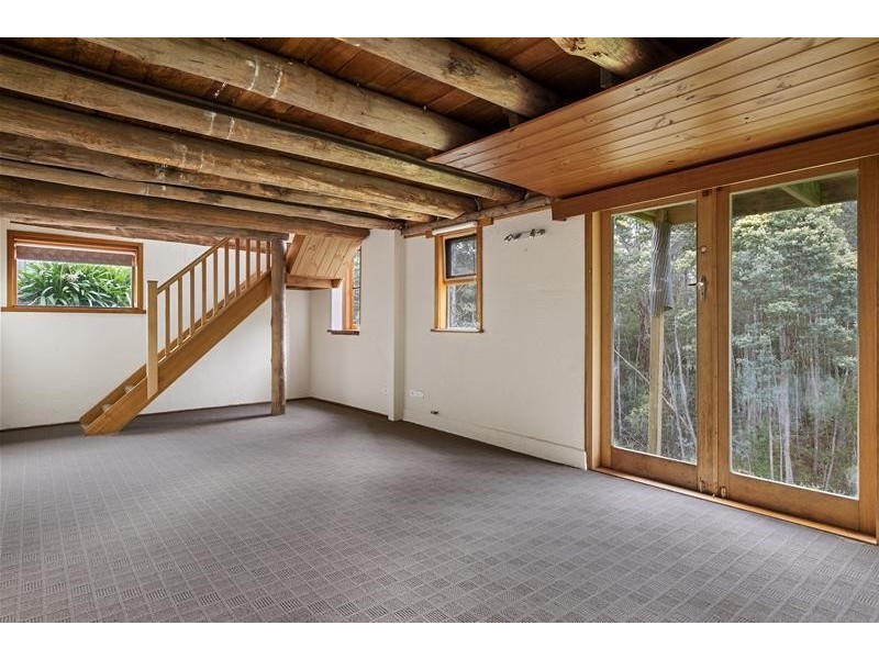 271 Cross Road, Gardners Bay TAS 7112