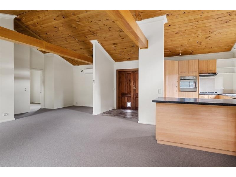 271 Cross Road, Gardners Bay TAS 7112