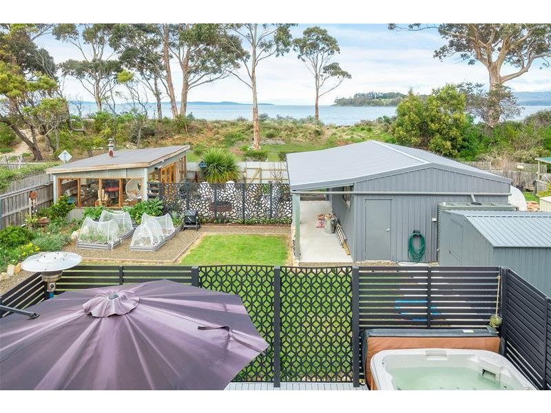 37 Lovering Avenue, Verona Sands TAS 7112