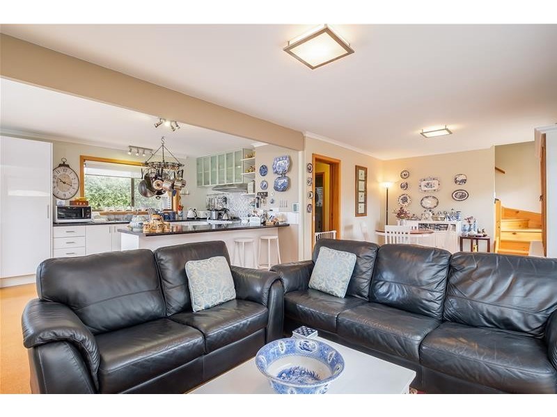 37 Lovering Avenue, Verona Sands TAS 7112