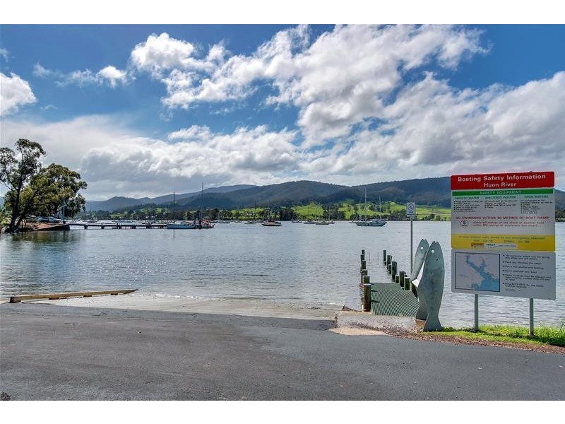 10 Davies Court, Cygnet TAS 7112