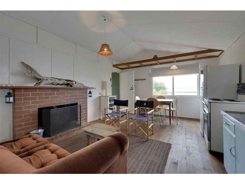 4/1555 Esperance Coast Road, Dover TAS 7117