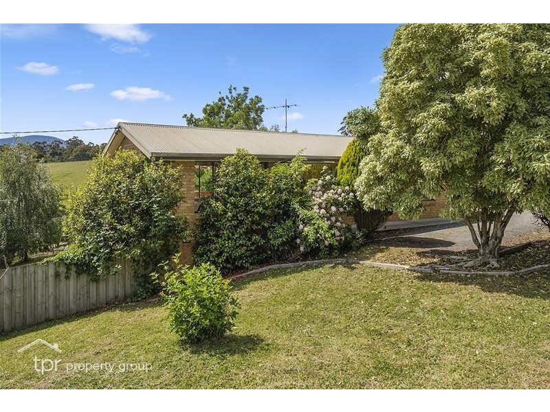 33 Knights Road, Huonville TAS 7109