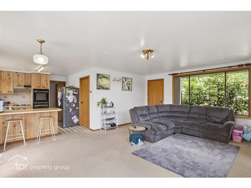 33 Knights Road, Huonville TAS 7109