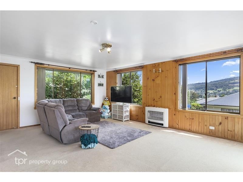 33 Knights Road, Huonville TAS 7109