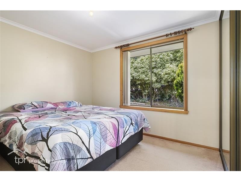 33 Knights Road, Huonville TAS 7109