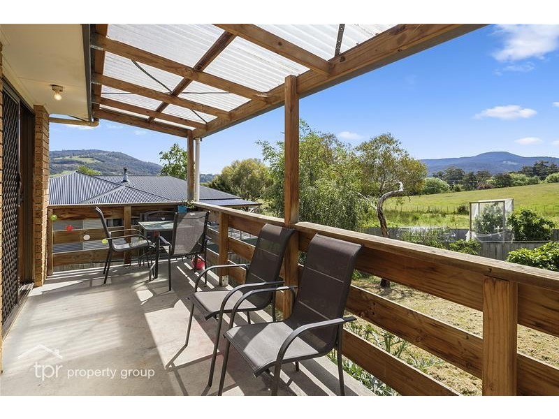 33 Knights Road, Huonville TAS 7109
