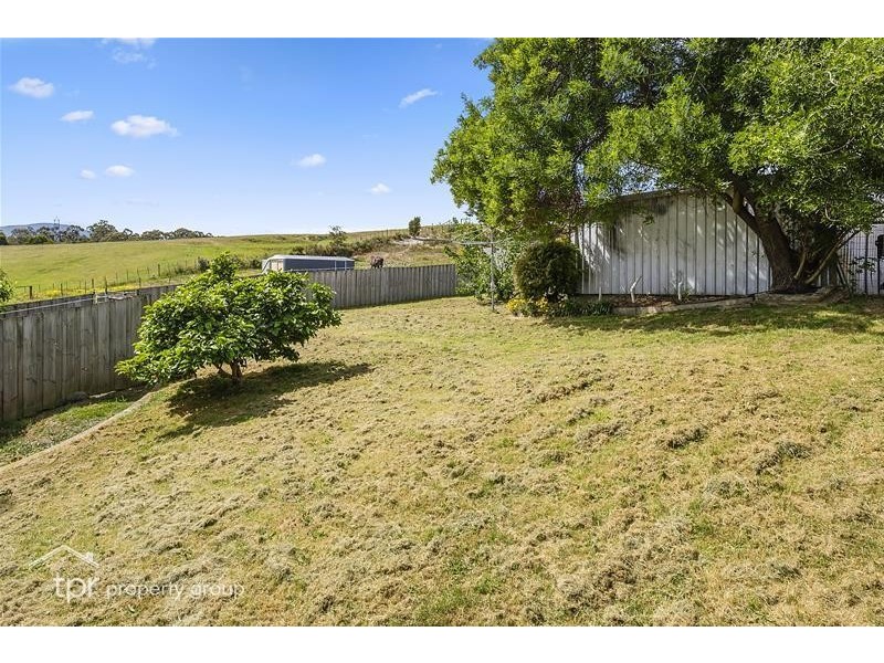 33 Knights Road, Huonville TAS 7109