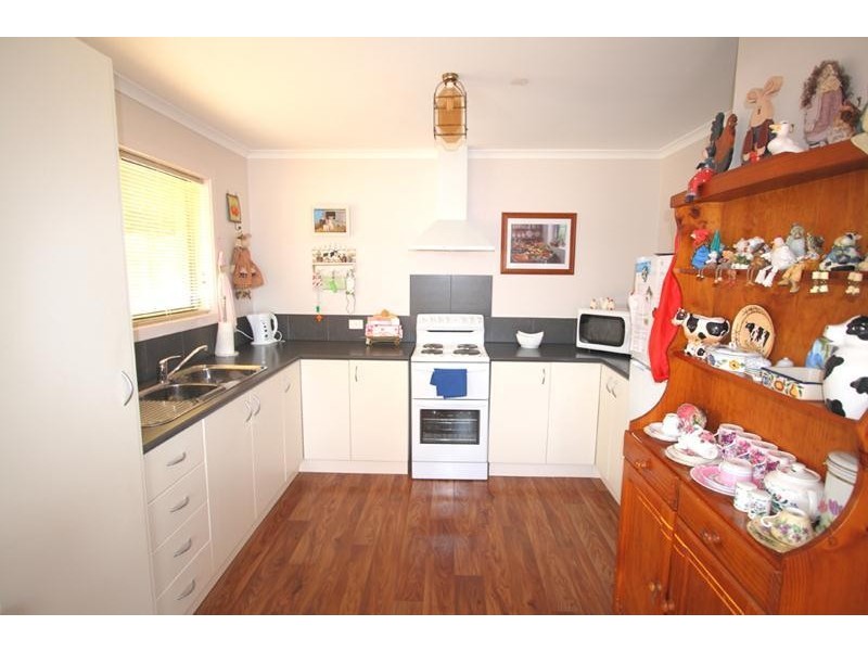 2/105 Main Street, Huonville TAS 7109