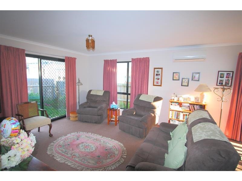 2/105 Main Street, Huonville TAS 7109