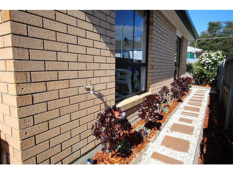 2/105 Main Street, Huonville TAS 7109