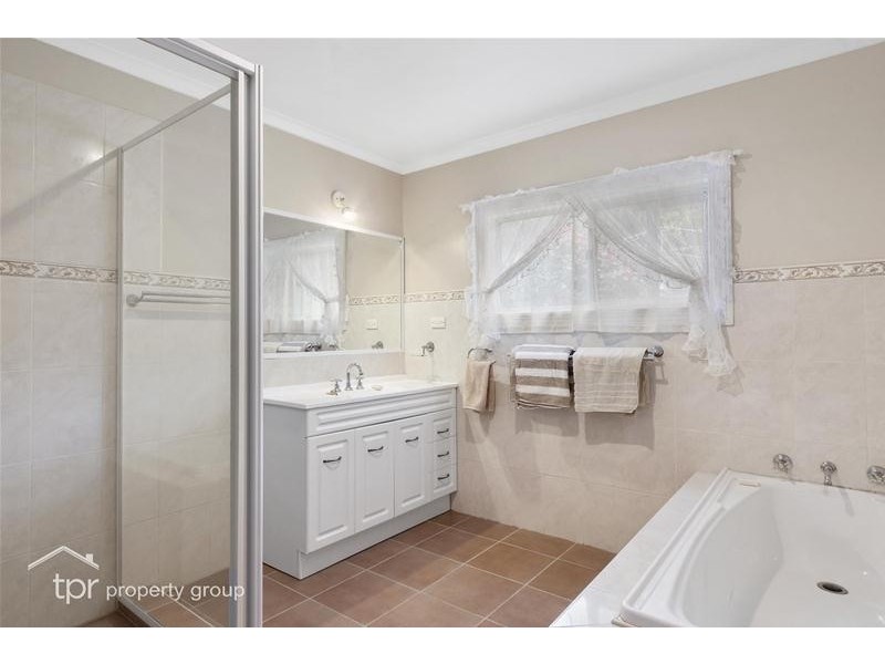 5117 Huon Highway, Geeveston TAS 7116