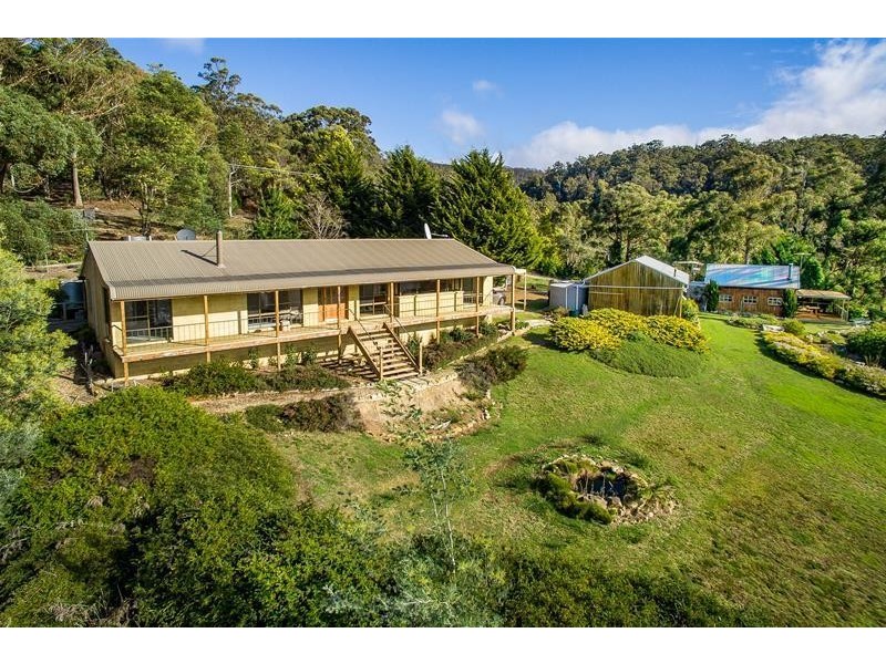 574 Police Point Road, Police Point TAS 7116