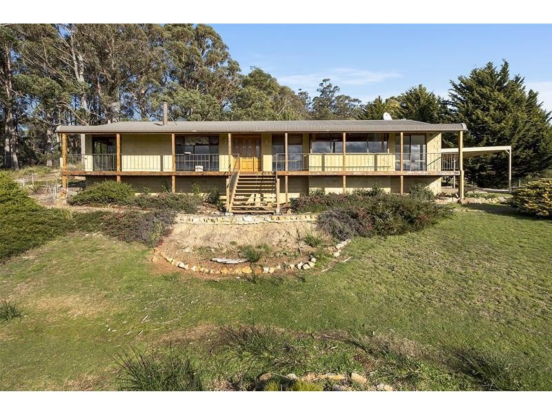 574 Police Point Road, Police Point TAS 7116