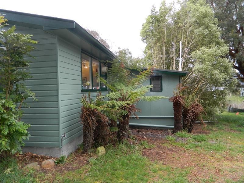 129 Cross Road, Lucaston TAS 7109