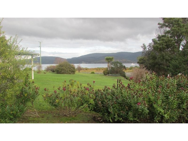 11 Fritton Drive, Dover TAS 7117
