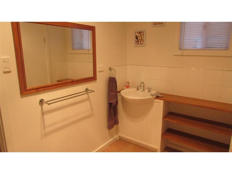 11 Fritton Drive, Dover TAS 7117