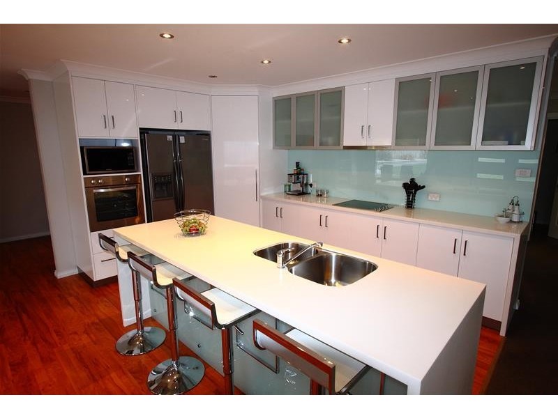 18 Burwood Street, Huonville TAS 7109