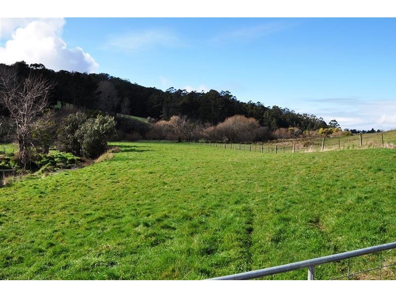 Lot 2/22 Reeves Lane, Dover TAS 7117
