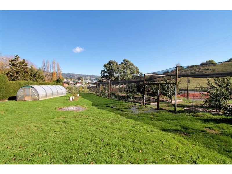 11 Guys Road, Cygnet TAS 7112